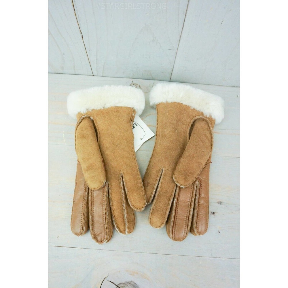 UGG CARTER TECH chestnut SUEDE SHEEPSKIN GLOVES WOMENS SMALL NWT - Picture 2 of 4